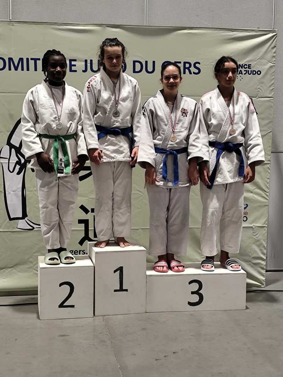 Jade et Chanaina aux 2 premières places